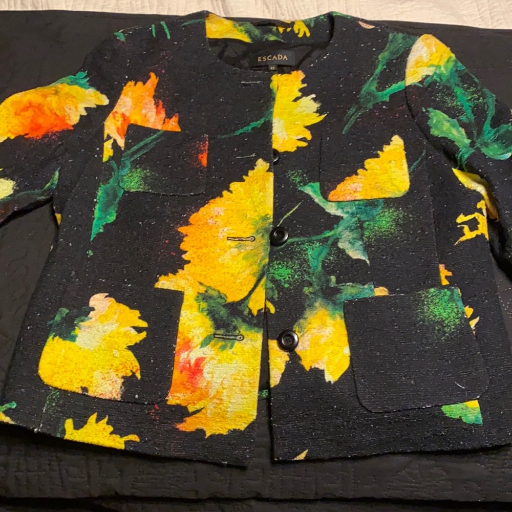 Escada blazer